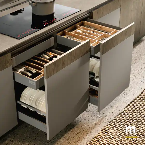 Cestoni estraibili attrezzati Cestoni estraibili attrezzati